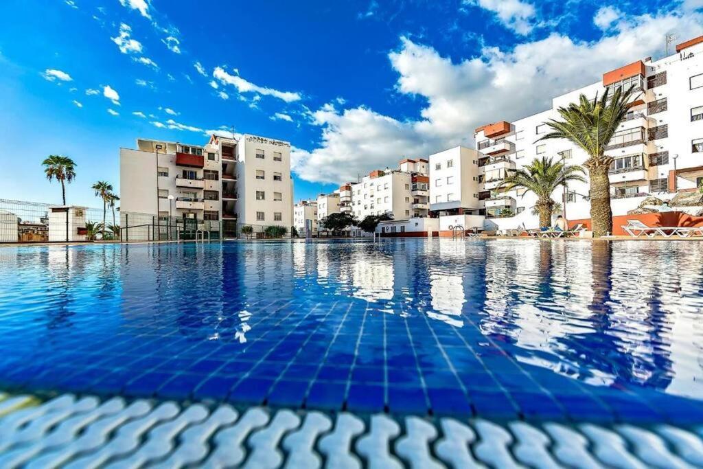 Apartamento En Palmeras Del Sur アデヘ エクステリア 写真