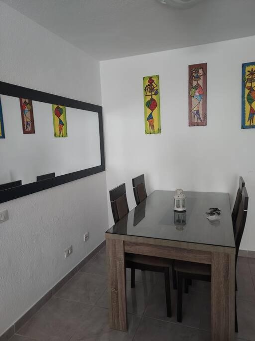 Apartamento En Palmeras Del Sur アデヘ エクステリア 写真
